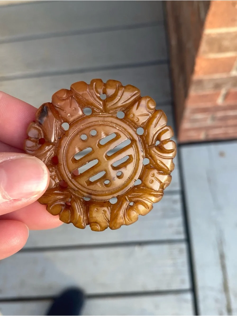 N/A carved circular